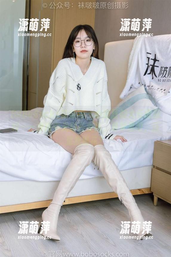BoBoSocks袜啵啵 - 小甜豆的大长靴福利——原图中光影在变化，是梦里吧，还是我眼花？