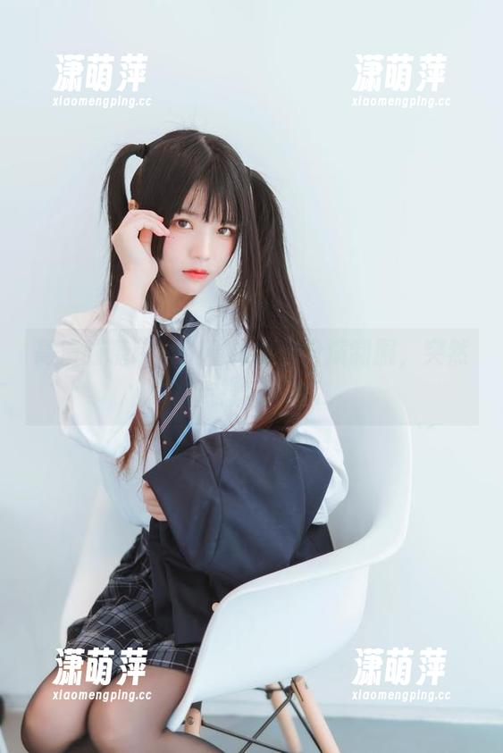 高清喵糖映画：看到角色扮演制服，突然有点想回学校...