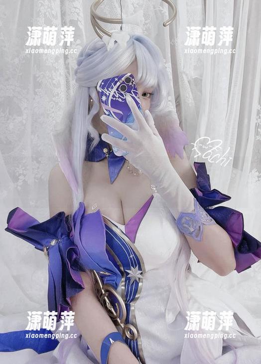 醒醒！Machi马吉的崩坏写真集来啦，星穹铁道上趣闻超多，准备好分享了吗？