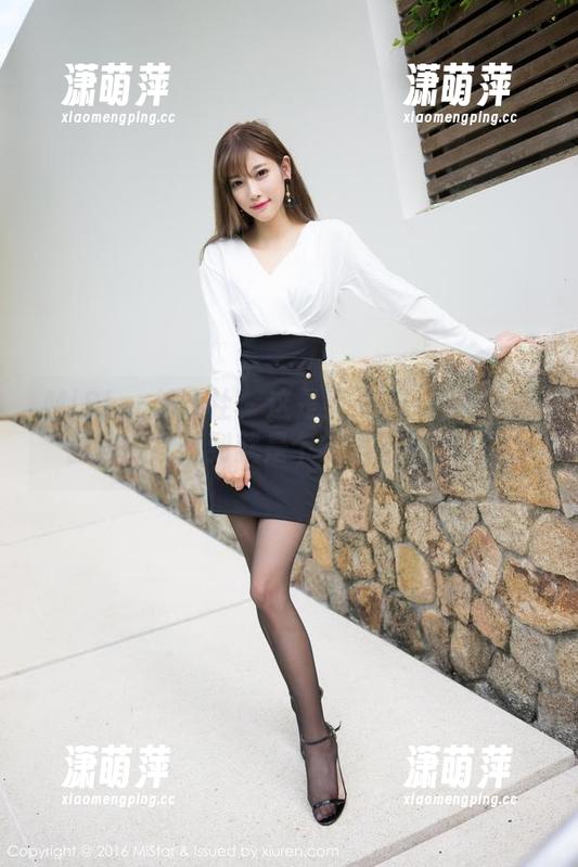 MiStar魅妍社 - 这是栗子Riz的水手服图集，没想到就是个‘水下风云’！