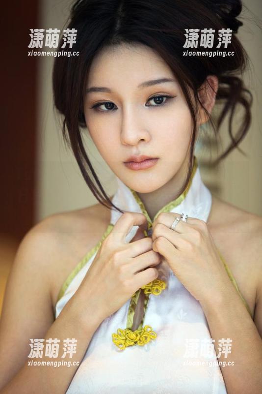 TuiGirl推女郎 - 在线捡漏，Yu佳妮的夏日写真，像是无意翻到的惊喜，好想多看几眼。