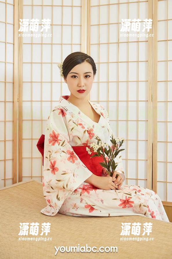 YouMi尤蜜荟-周欣琪 YouMi尤蜜荟 - 就这套美腿作品,周欣琪应该开个线上讲座,教我们如何保持仪态优雅。