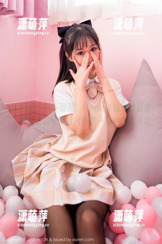 嗲囡囡-Hana妹 嗲囡囡 - 从头到尾,Hana妹的瑜伽分享,图库里的每张照片都是一场身体的斗智斗勇!