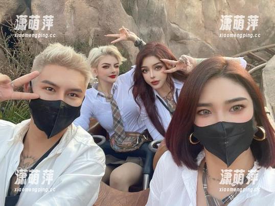 奈斯希希 微密圈 - 告别无聊,奈斯希希的写真更新第一部分有点意思哦!