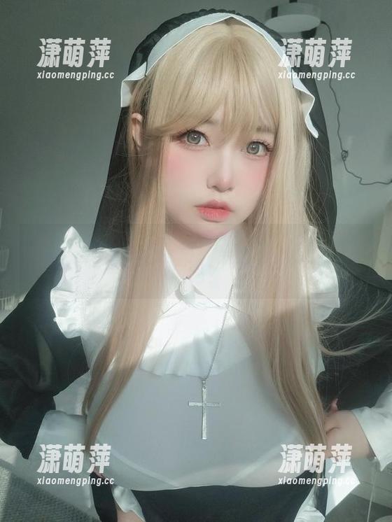 资源走一波，女主K的连衣裙让你看得过瘾吗？