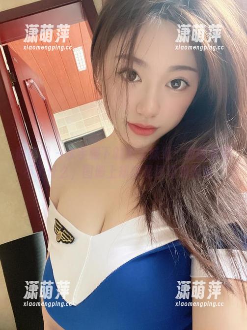 微密圈 - 水手服下的奶宝妹纸：原图暴露不了什么，图册上却满是惊喜和困惑。