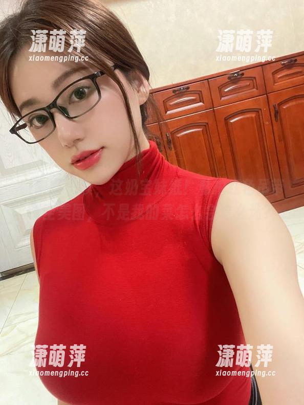 奶宝妹纸 微密圈 - 噢,这奶宝妹纸!私拍红色吊带镂空美图,不是我的菜怎么会这么迷?