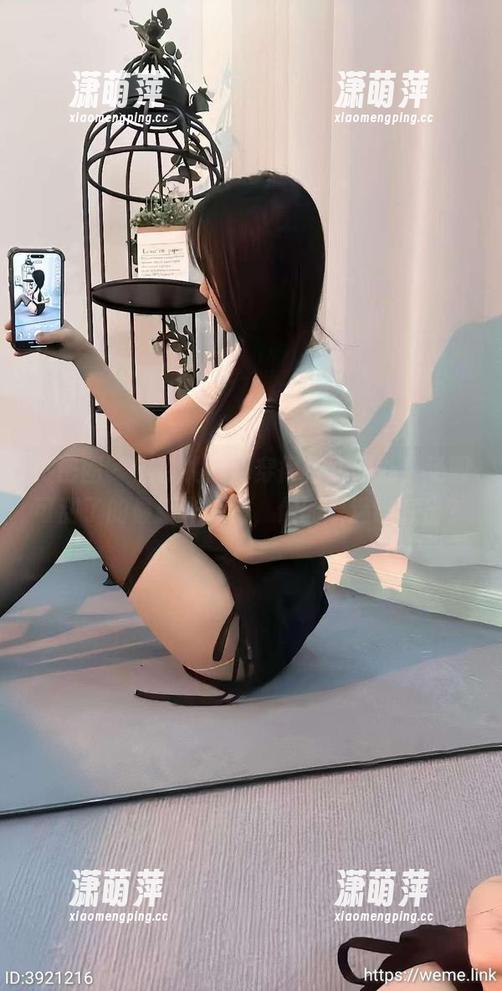 汤圆可甜了 微密圈 - 这款礼服她穿得恰到好处,汤圆可甜了的最新作品集,你的票选谁胜出?