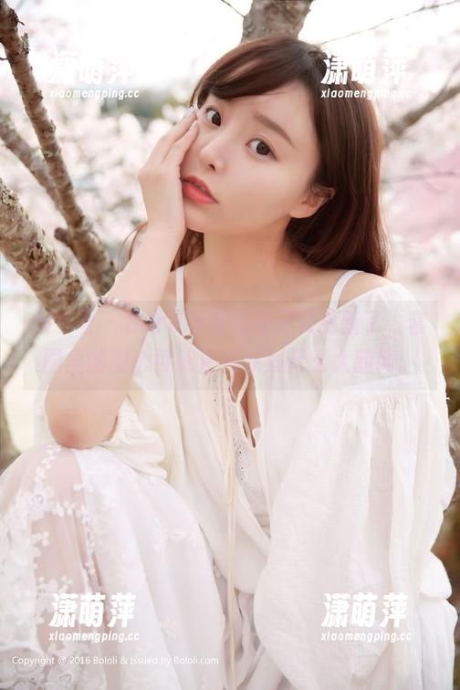波萝社-Barbie可儿 波萝社 - Barbie可儿终于又更新了,套图里的甜心可能正在谋划什么大新闻。