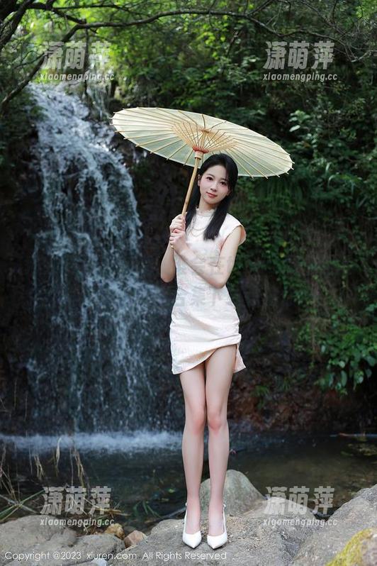 秀人网-tina_甜仔 秀人网 - 老实说,谁会在tina_甜仔的教室专心上课?合集下载等着你!