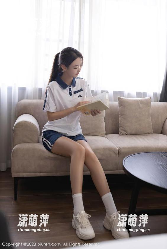 秀人网 - 这些就是安然maleah的少女原图作品，简单却直戳心底，好像诉说着什么却又又不尽相同。
