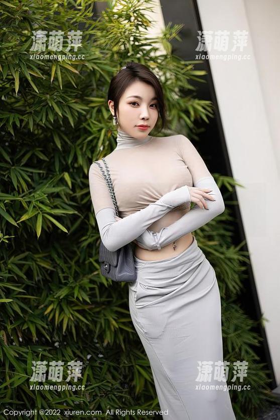 秀人网-林文文 秀人网 - 翻阅林文文的比基尼集合,谁能说这不是个让人着迷的资源呢?