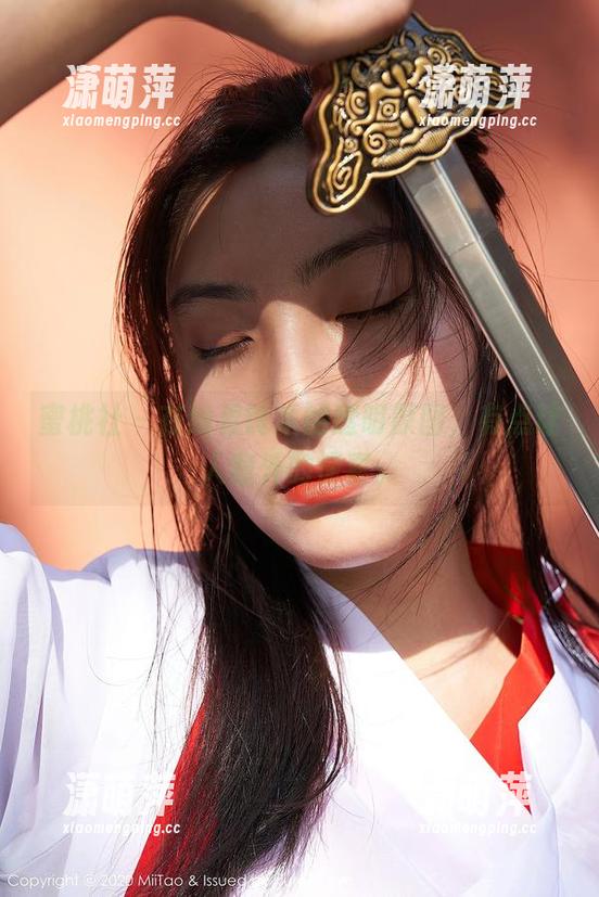 蜜桃社-铃木 蜜桃社 - 在线看铃木的透明原图,有点让人意外的惊喜。