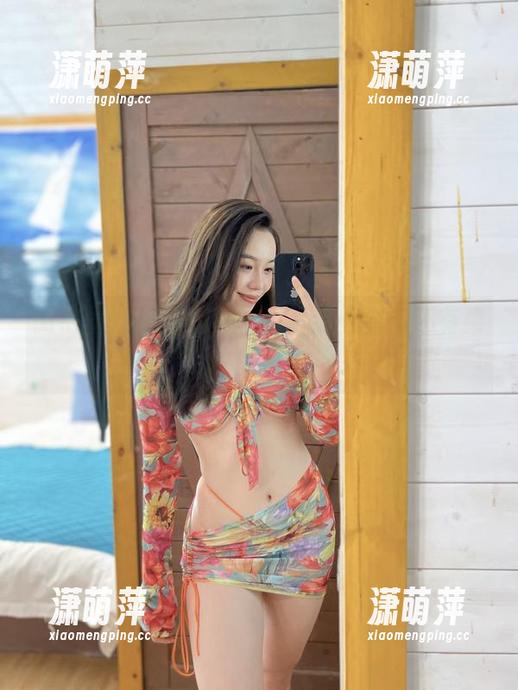 微密圈 - 铁锤姐姐：写真有内衣，还有维秘的背影