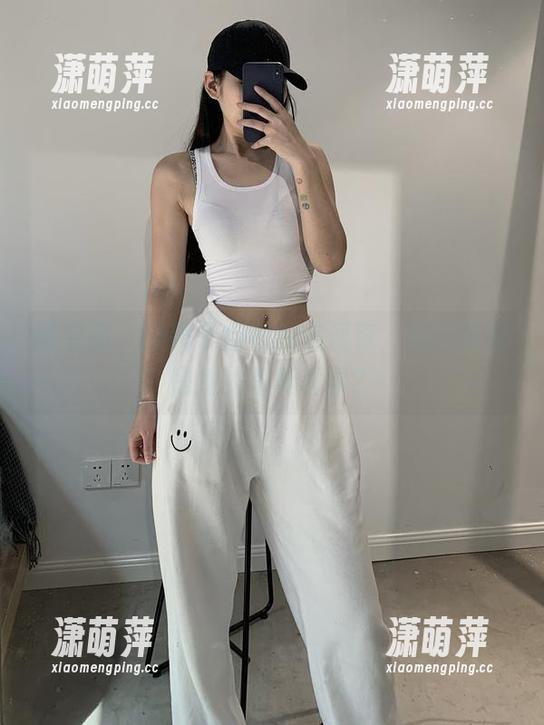 陈佩奇 微密圈 - 被镜子倒映的陈佩奇,难道这就是她的写真哲学?