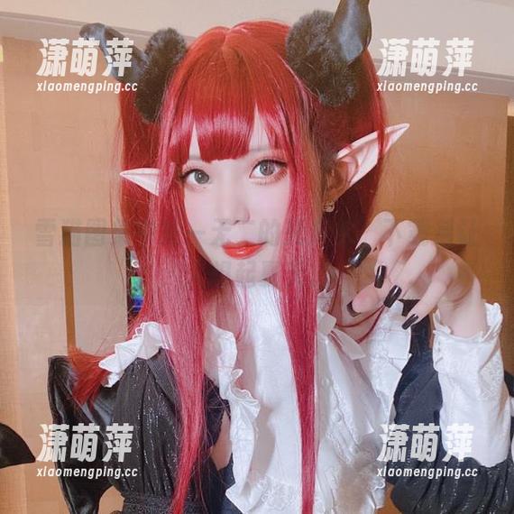 雪猫图集中独一无二的死库水，下载后让人想起夏天。