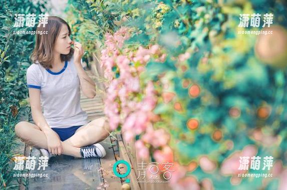 青豆客 - 精选图片：纯小希的瑜伽之旅，她在空气中似乎自由得很，恨不得也飞起来！